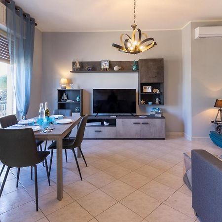 Casa Del Bello - Appartamento Di Fronte Al Mare A Silvi 锡尔维玛丽娜 外观 照片