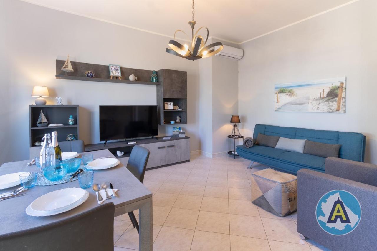Casa Del Bello - Appartamento Di Fronte Al Mare A Silvi 锡尔维玛丽娜 外观 照片